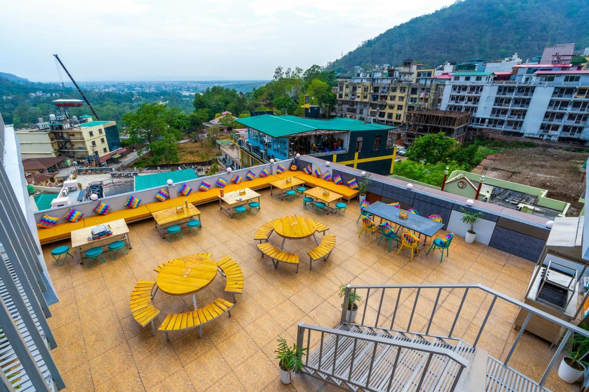 Gostops Plus Rishikesh Tapovan Exterior photo